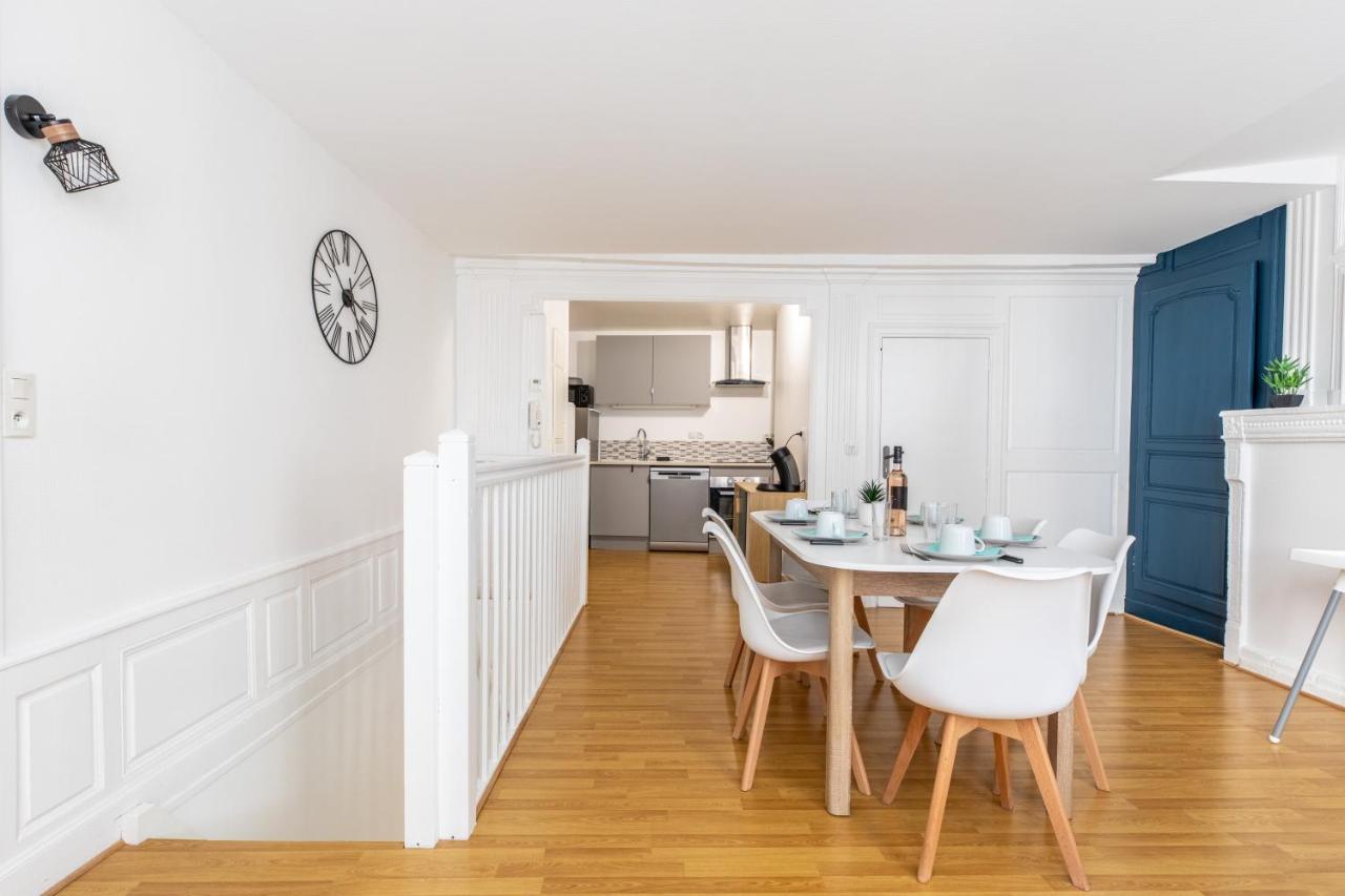 Le Double Pirou # 2 Appartements # Halte Auvergne Тьер Экстерьер фото